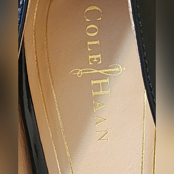 COLE HAAN  S.8 B BLACK PATENT LEATHER PLATFORM HEEL PUMPS SHOES.New condition. - Picture 5 of 7